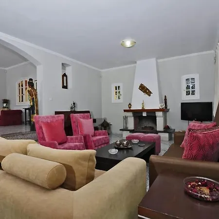 Villa Pagali *